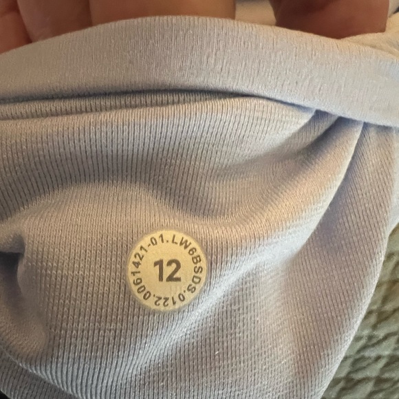 NWT lululemon Align™ High-Rise Crop with Pockets 23" - Picture 6 of 6